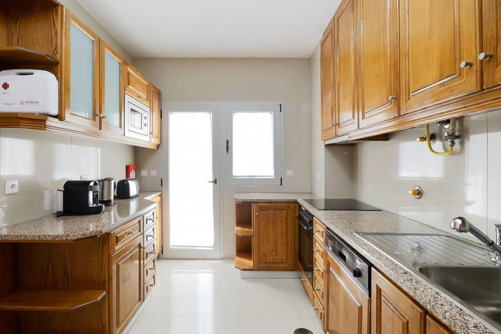 Apartamento Carvalhido ポボア・デ・バルジン エクステリア 写真