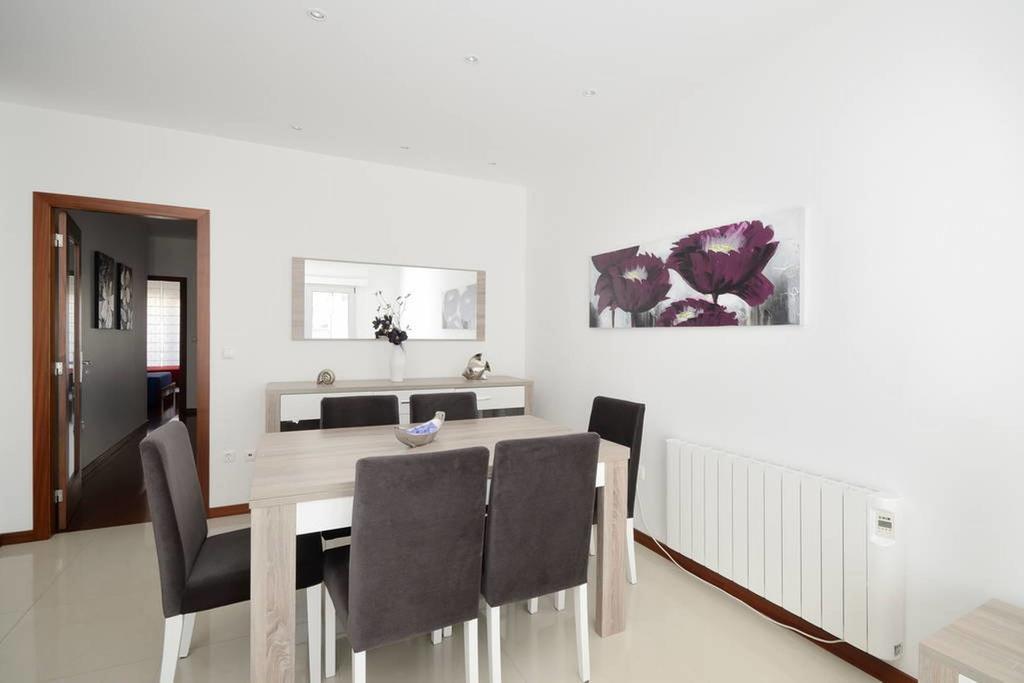 Apartamento Carvalhido ポボア・デ・バルジン エクステリア 写真